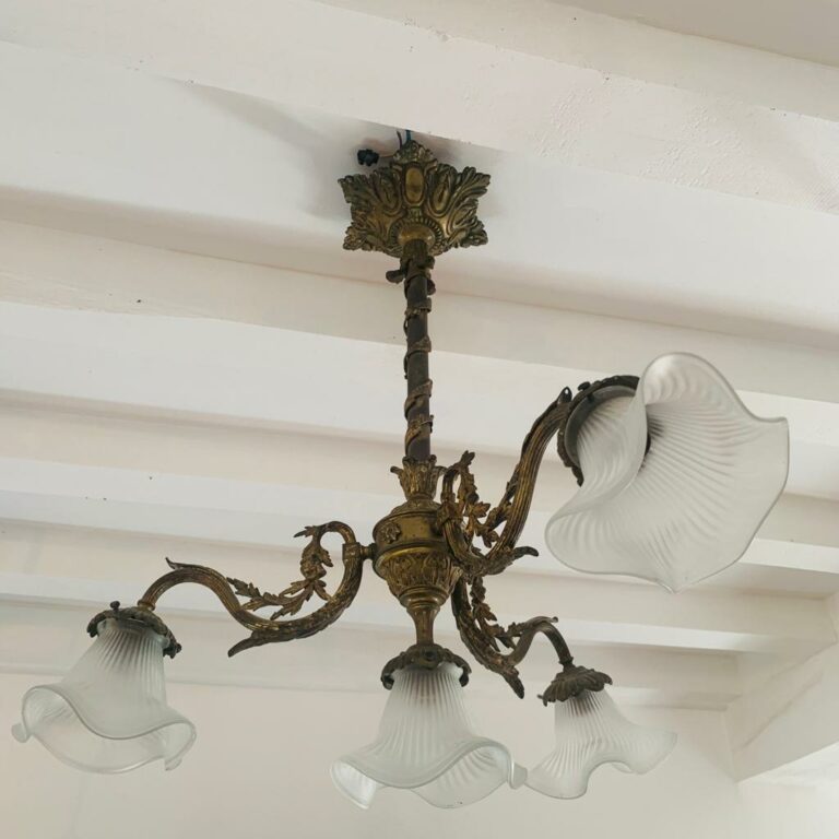 Lustre en métal doré 1960 six feux L6257 - Vendu